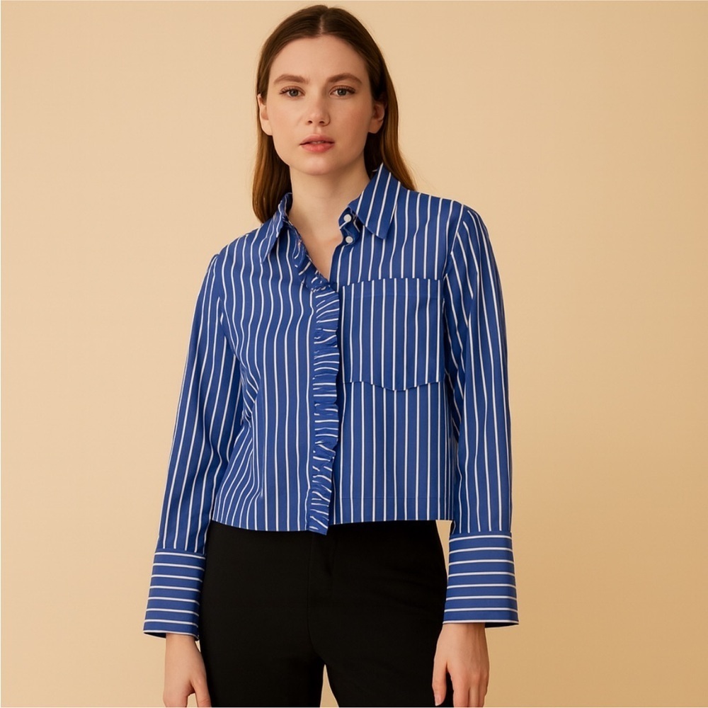 Baum und Pferdgarten Elegant Blue Striped Women's Ruffle Button Down Size: M